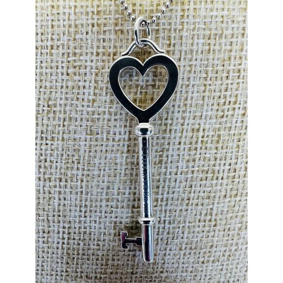Tiffany & Co Elegant Large Sterling Silver Open Heart Key Pendant Only W/Box - Picture 3 of 13